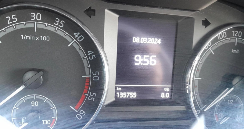 Skoda Octavia cena 47999 przebieg: 135755, rok produkcji 2019 z Gdynia małe 191